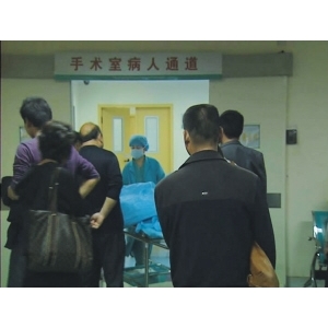 汶上縣義橋鎮(zhèn)劉學(xué)莊村發(fā)生精神病傷人事件，一男童被砍18刀