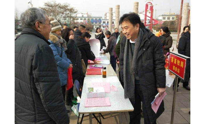 汶上縣人民政府 部門動態(tài) 縣畜牧獸醫(yī)局參加全縣科技、文化、衛(wèi)生“三下鄉(xiāng)”活動