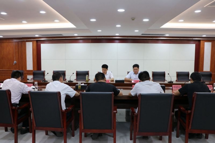 汶上縣人民政府 部門動(dòng)態(tài) 汶上縣委常委、副縣長(zhǎng)王洪正主持召開全縣大氣污染防治工作調(diào) ...